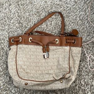 Michael Kors purse (SOLD ON MERCARI)